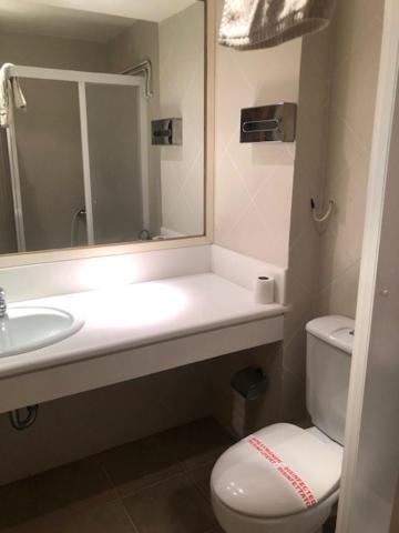 Abeliona Guesthouse 앰블리오나 외부 사진